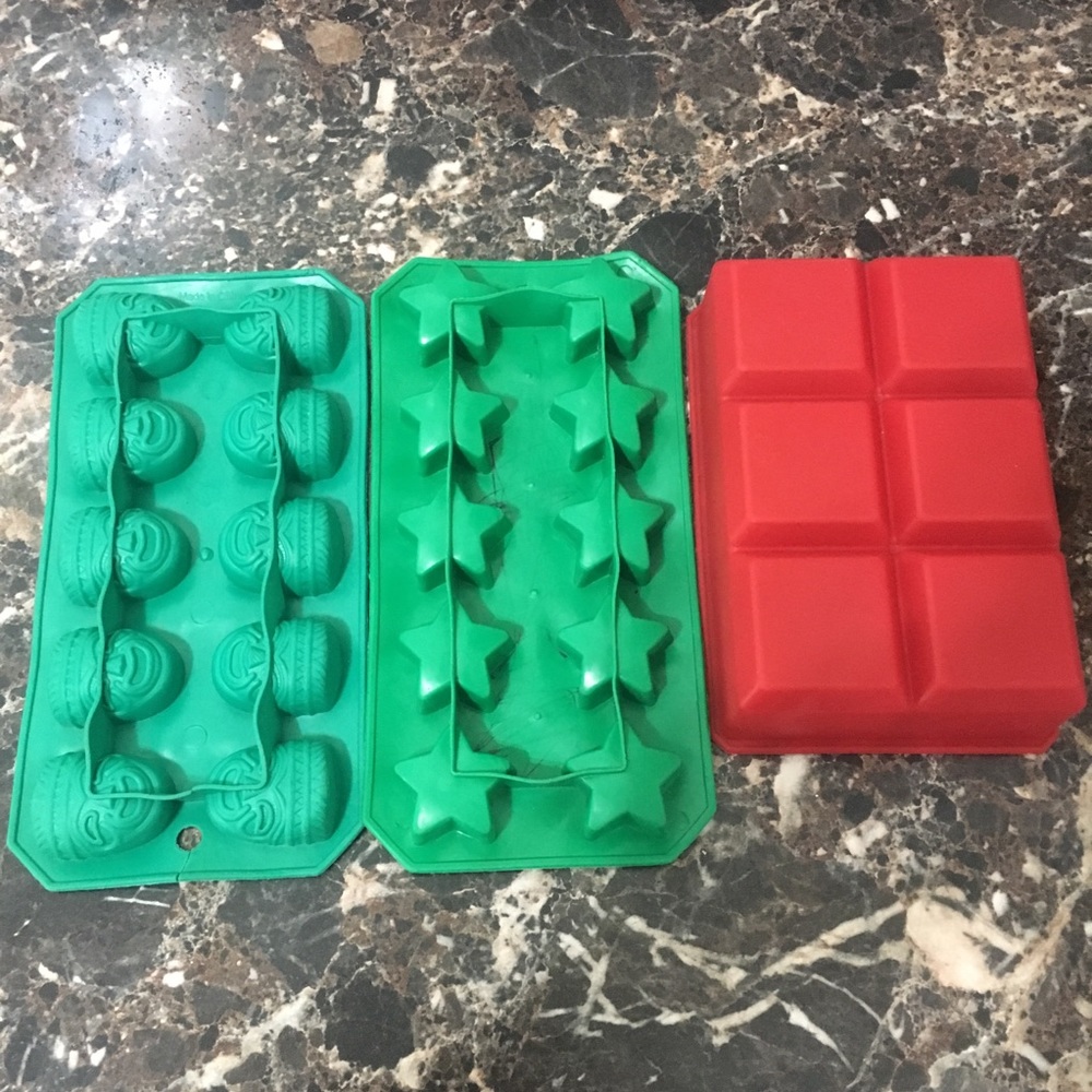Silicone ice cube trays - Picture 2 of 2